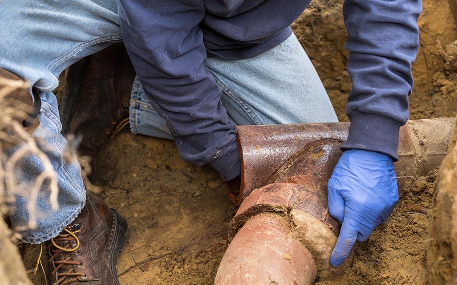 tarif plombier débouchage canalisation Mériel